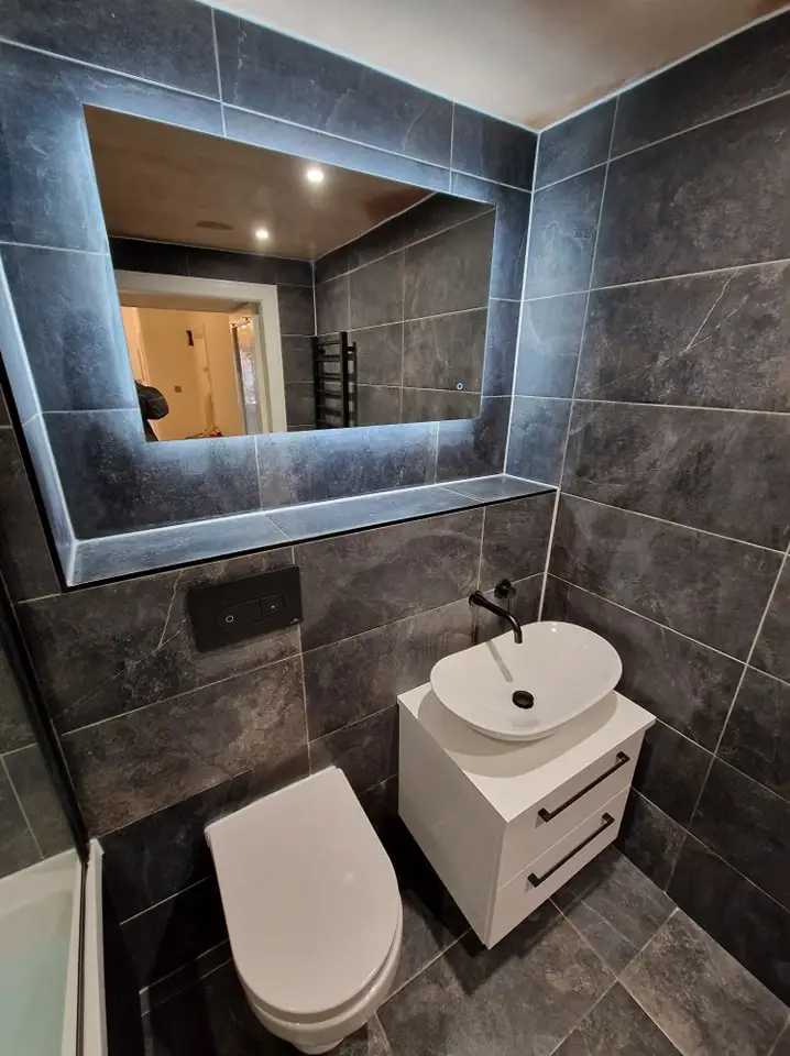 Main bathroom by Clan Bathrooms, Glasgow