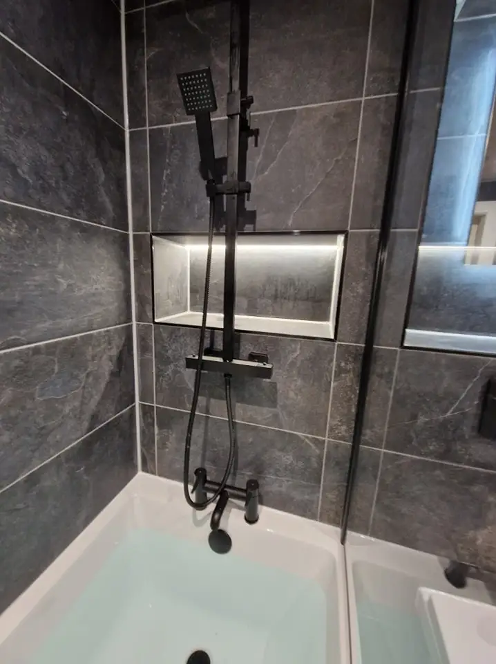 Main bathroom by Clan Bathrooms, Glasgow
