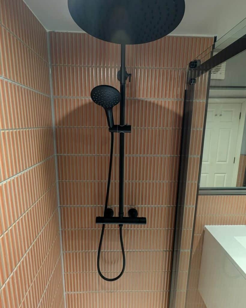 Main bathroom by Clan Bathrooms, Glasgow