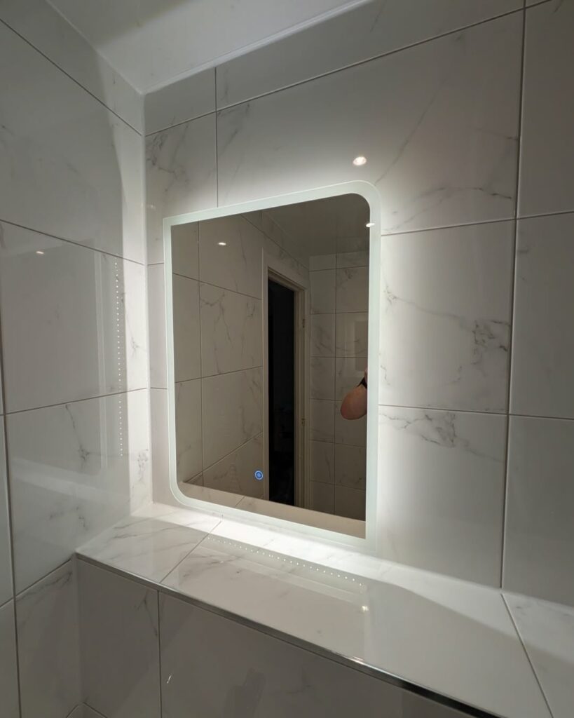 Main bathroom by Clan Bathrooms, Glasgow