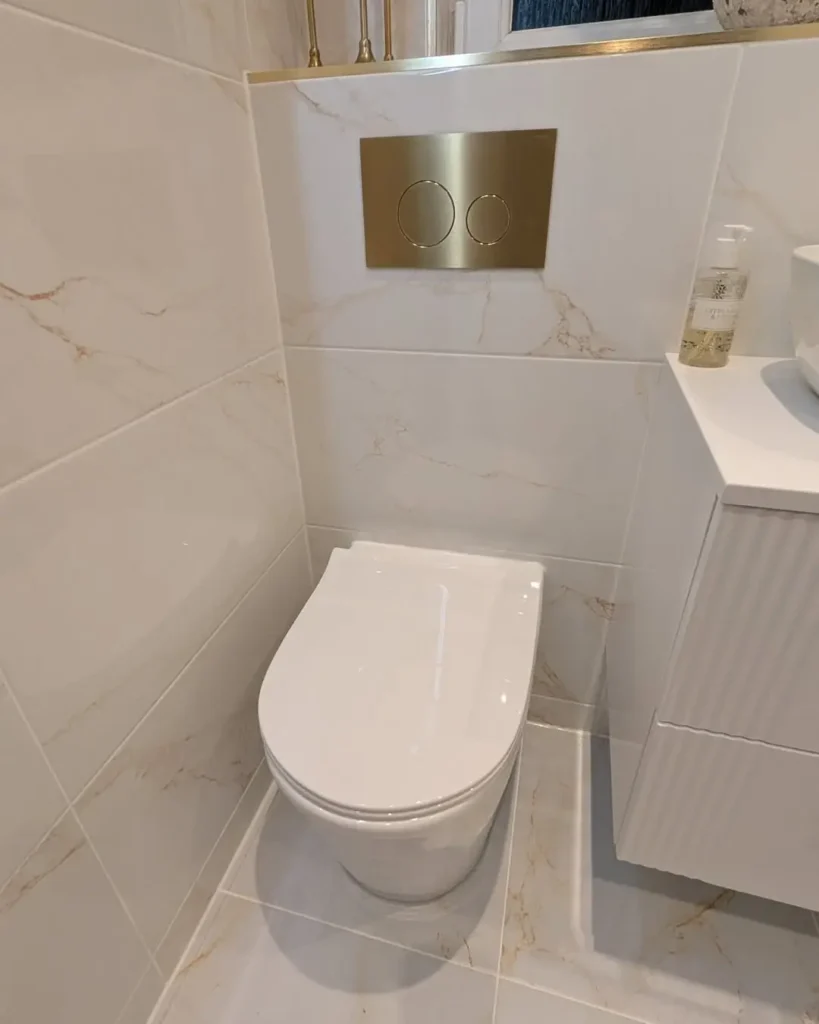 Main bathroom by Clan Bathrooms, Glasgow