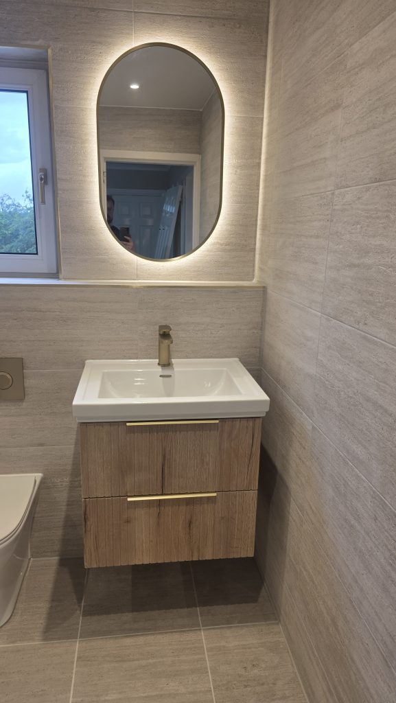 Main bathroom by Clan Bathrooms, Glasgow